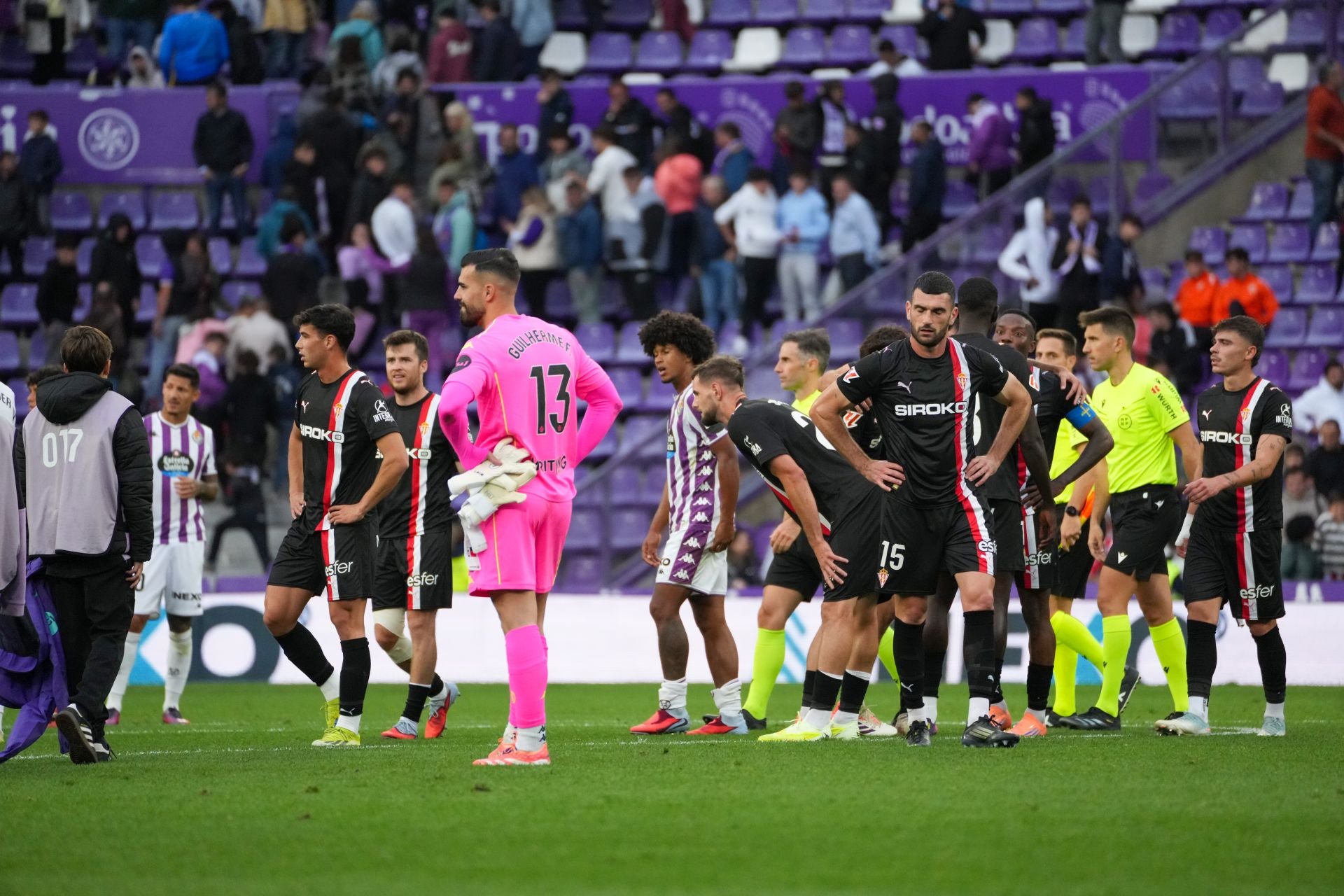 Las mejores jugadas del Real Valladolid-Sporting de Gijón, en imágenes