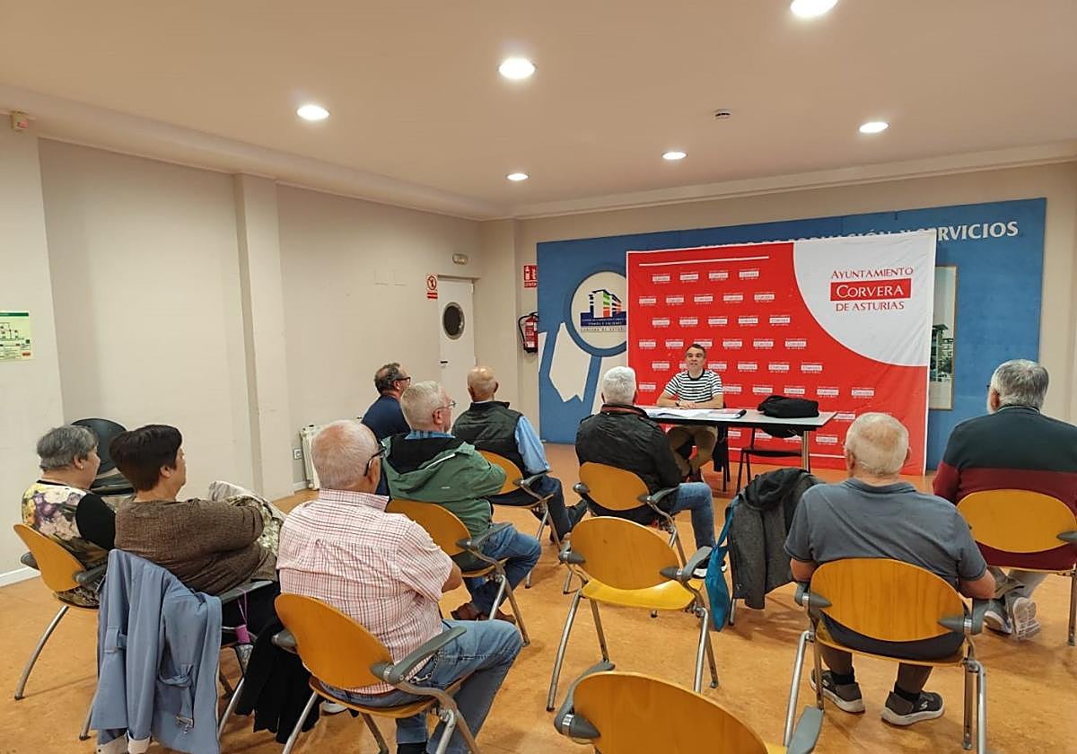 La presentación de los proyectos por parte del alcalde en Las Vegas.