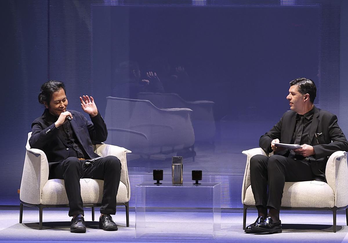 Encuentro de Byung-Chul Han con el público en el teatro Jovellanos