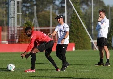 Dubasin y Nacho Martín empiezan la semana al margen del grupo