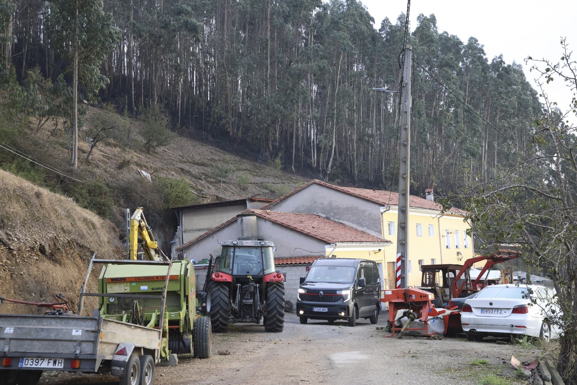 Así amaneció el Monte Areo, en Gijón: las desoladoras imágenes que deja el incendio
