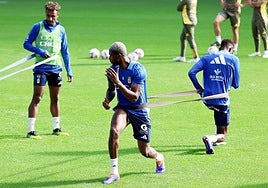 Sibo, en un entrenamiento del Real Oviedo
