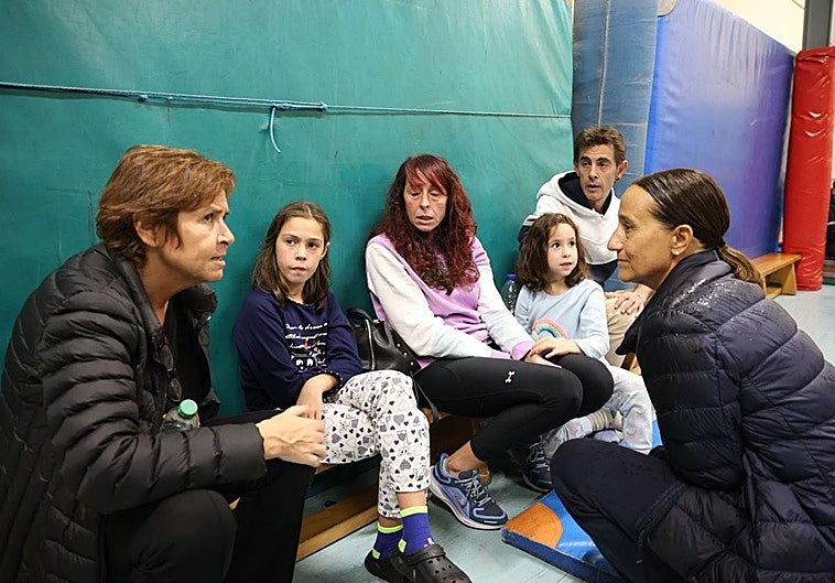 «Cuando abrí la puerta de casa vi las llamas muy cerca y un viento tremendo, parecía que no íbamos a poder salir de allí»