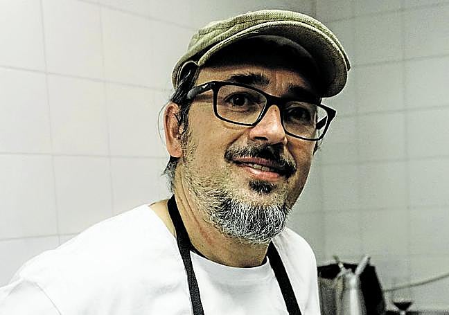 Santi López Restaurante Gallina clueca (Sama de Langreo)