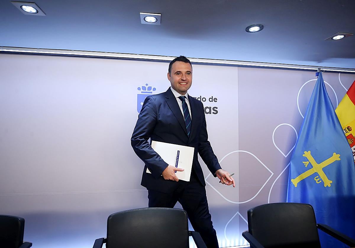 Guillermo Peláez, consejero de Hacienda.