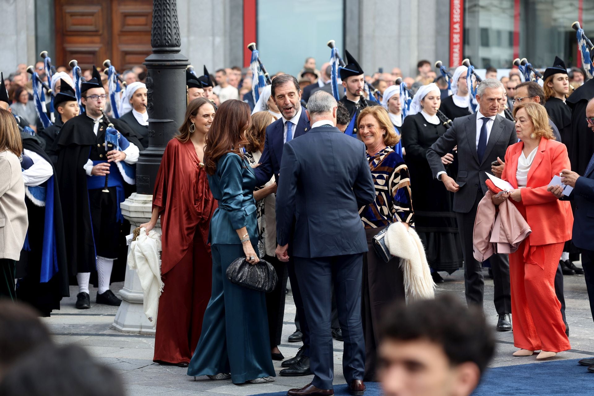 Todos los invitados en la alfombra azul de los Premios Princesa de Asturias