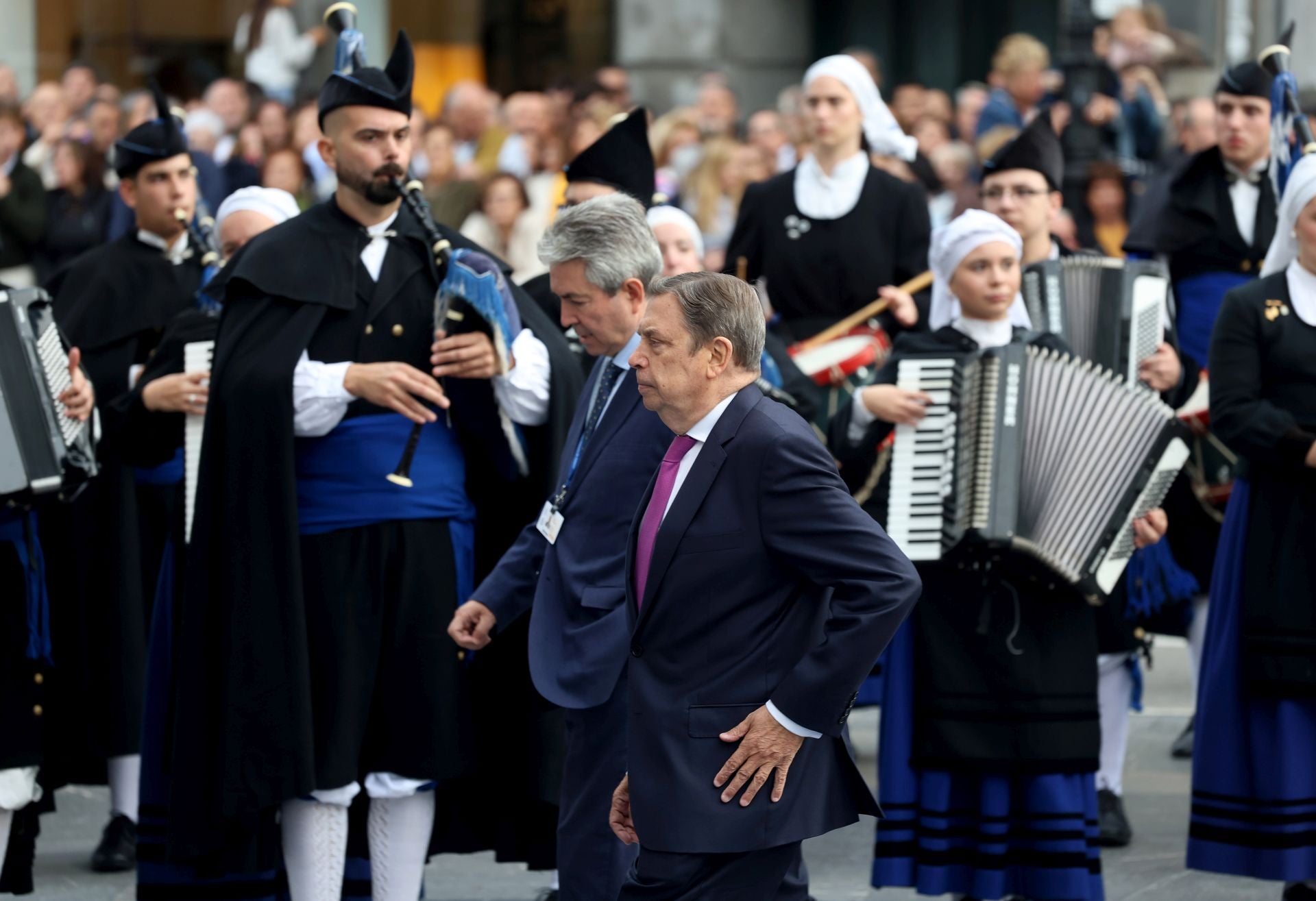 Todos los invitados en la alfombra azul de los Premios Princesa de Asturias