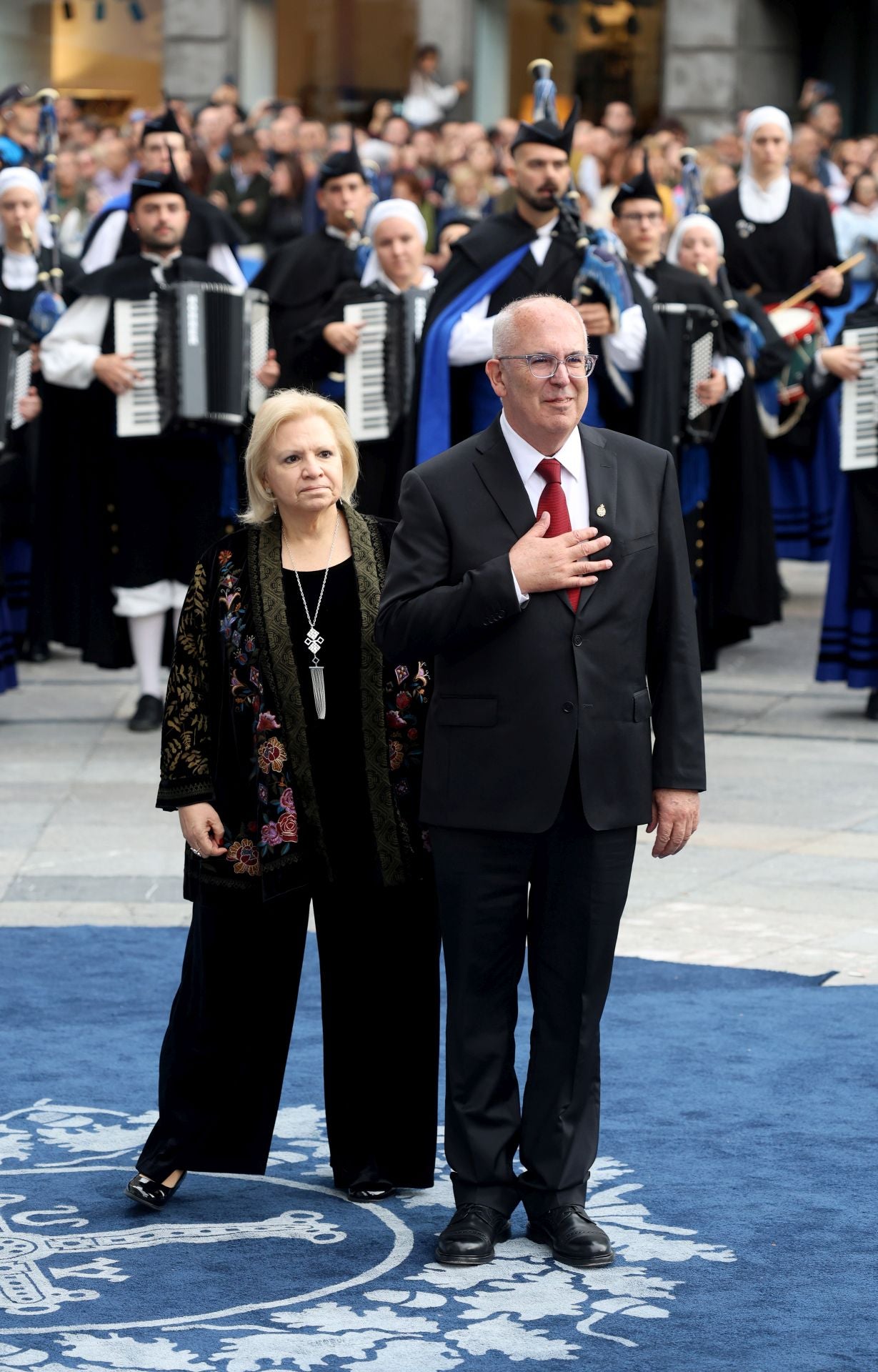 Todos los invitados en la alfombra azul de los Premios Princesa de Asturias
