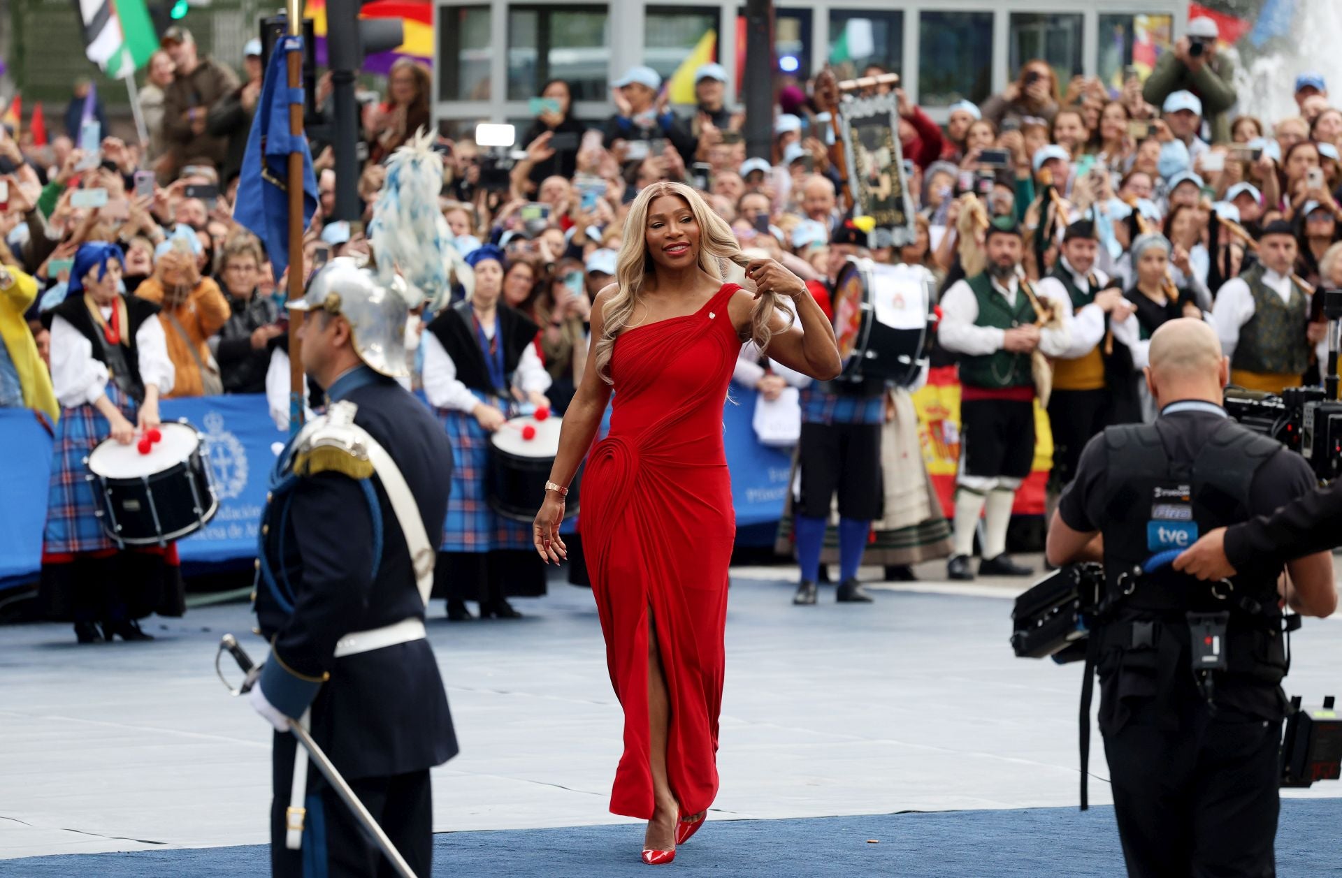 Todos los invitados en la alfombra azul de los Premios Princesa de Asturias