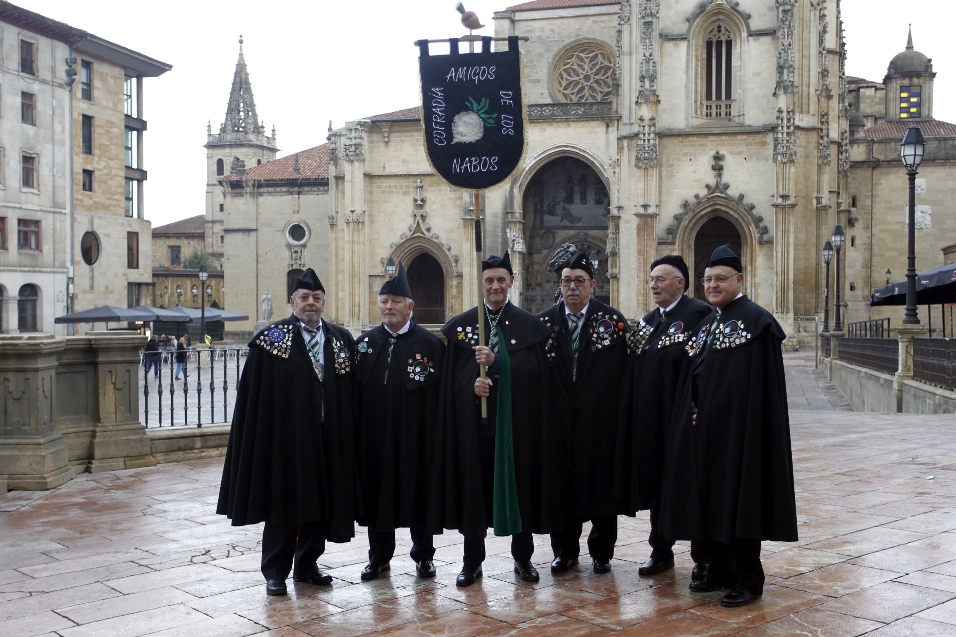 Más cofrades para el Desarme: así fue el XIII Gran Capítulo que se celebró en Oviedo