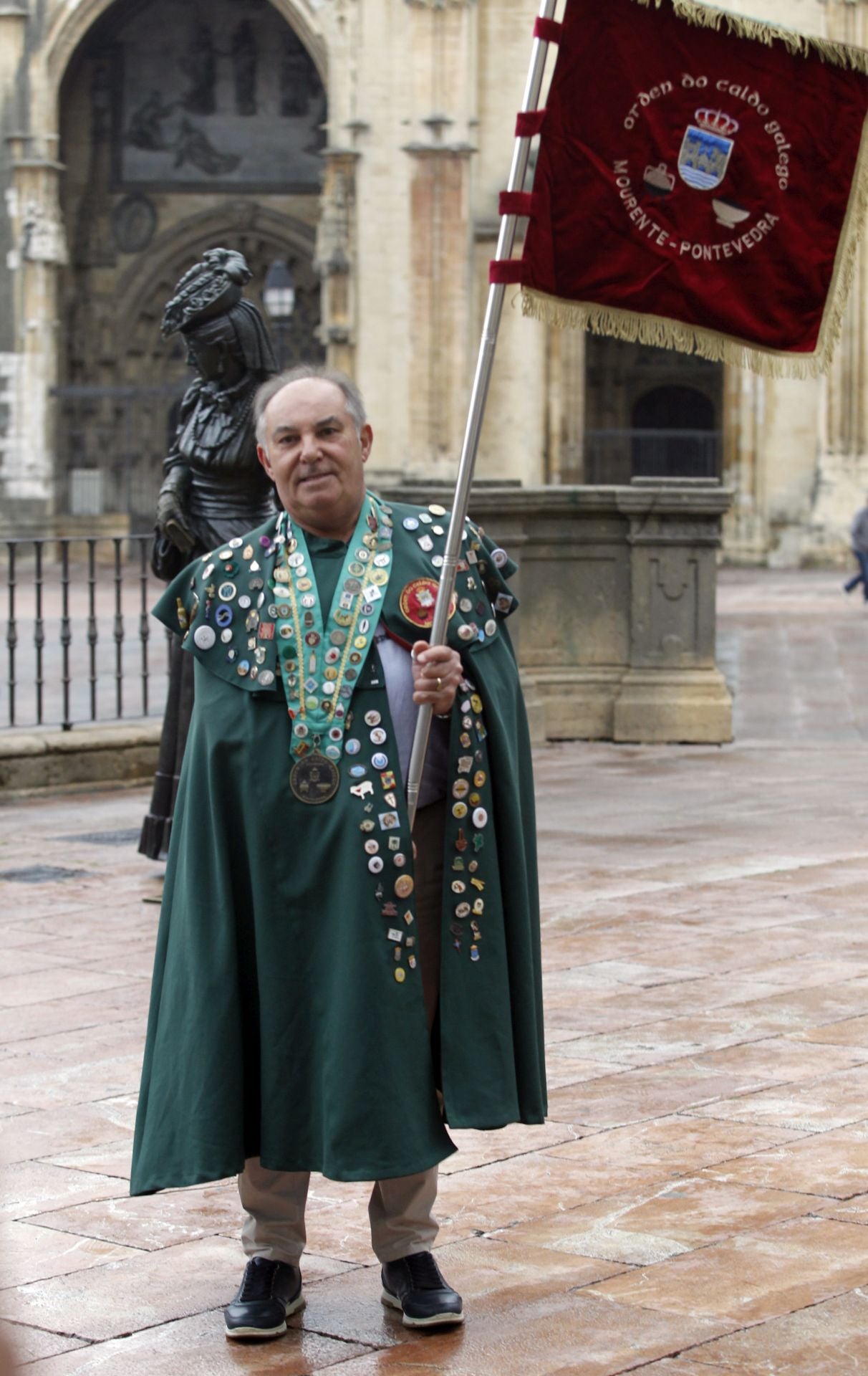Más cofrades para el Desarme: así fue el XIII Gran Capítulo que se celebró en Oviedo