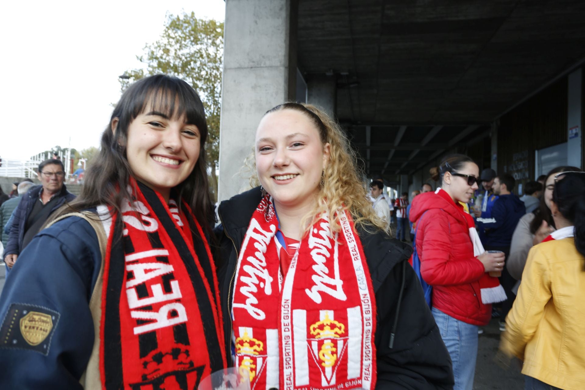 ¿Estuviste en el Sporting - Zaragoza? ¡Búscate!