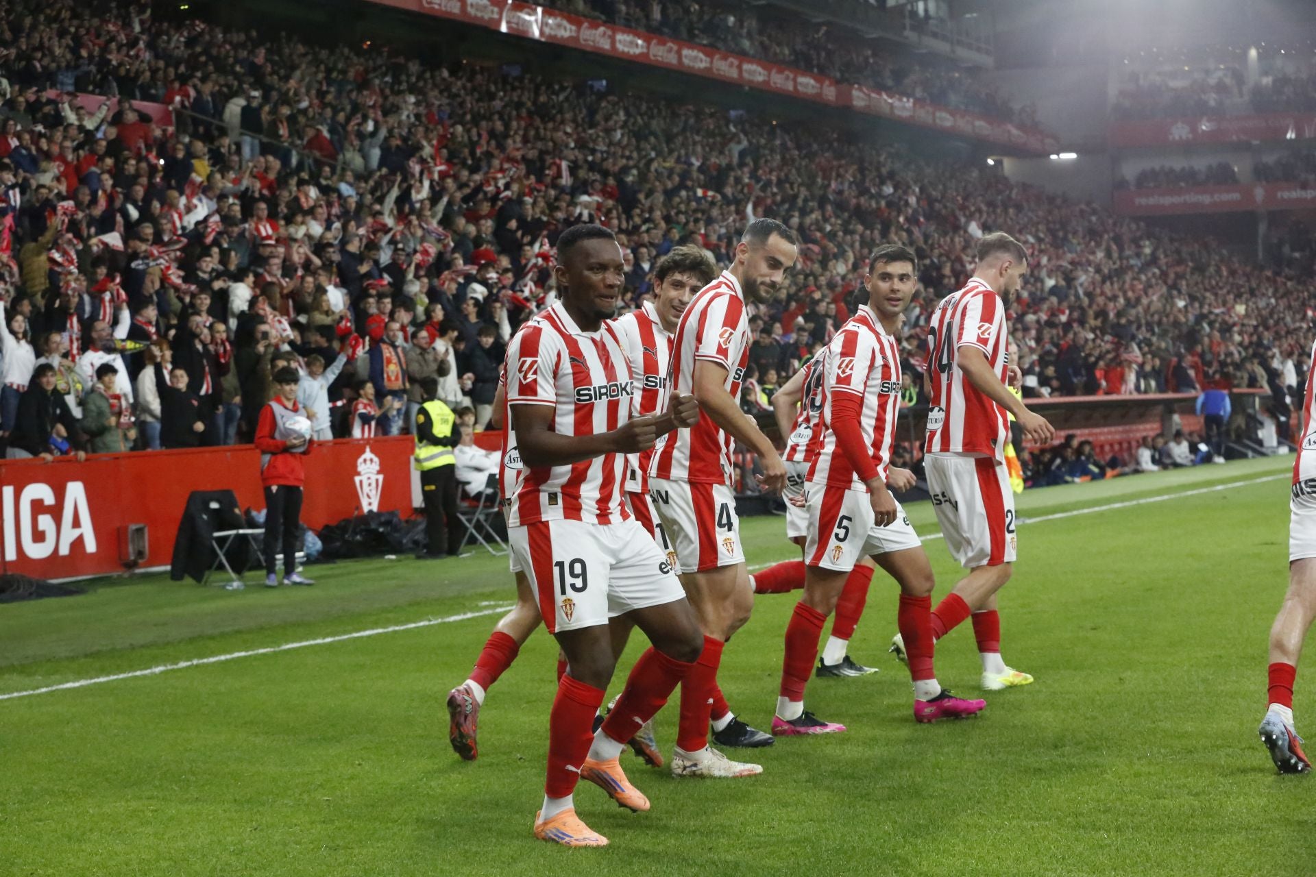 Las mejores jugadas del Sporting - Zaragoza en imágenes