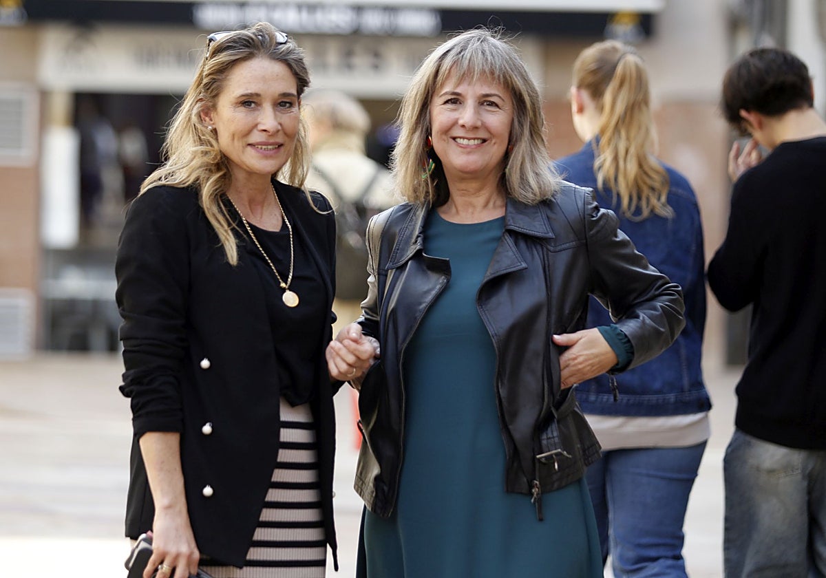 La socialistas Sonia Fidalgo y Marisa Ponga.