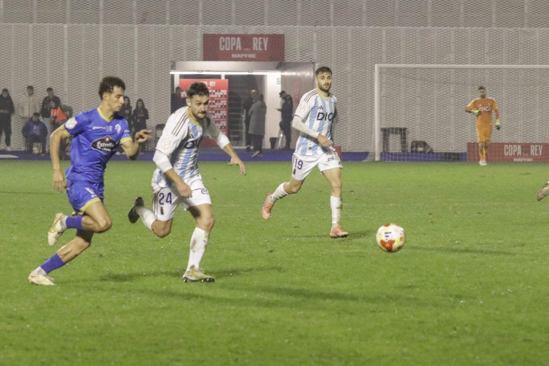 Las mejores imágenes del duelo copero Ourense - Real Oviedo
