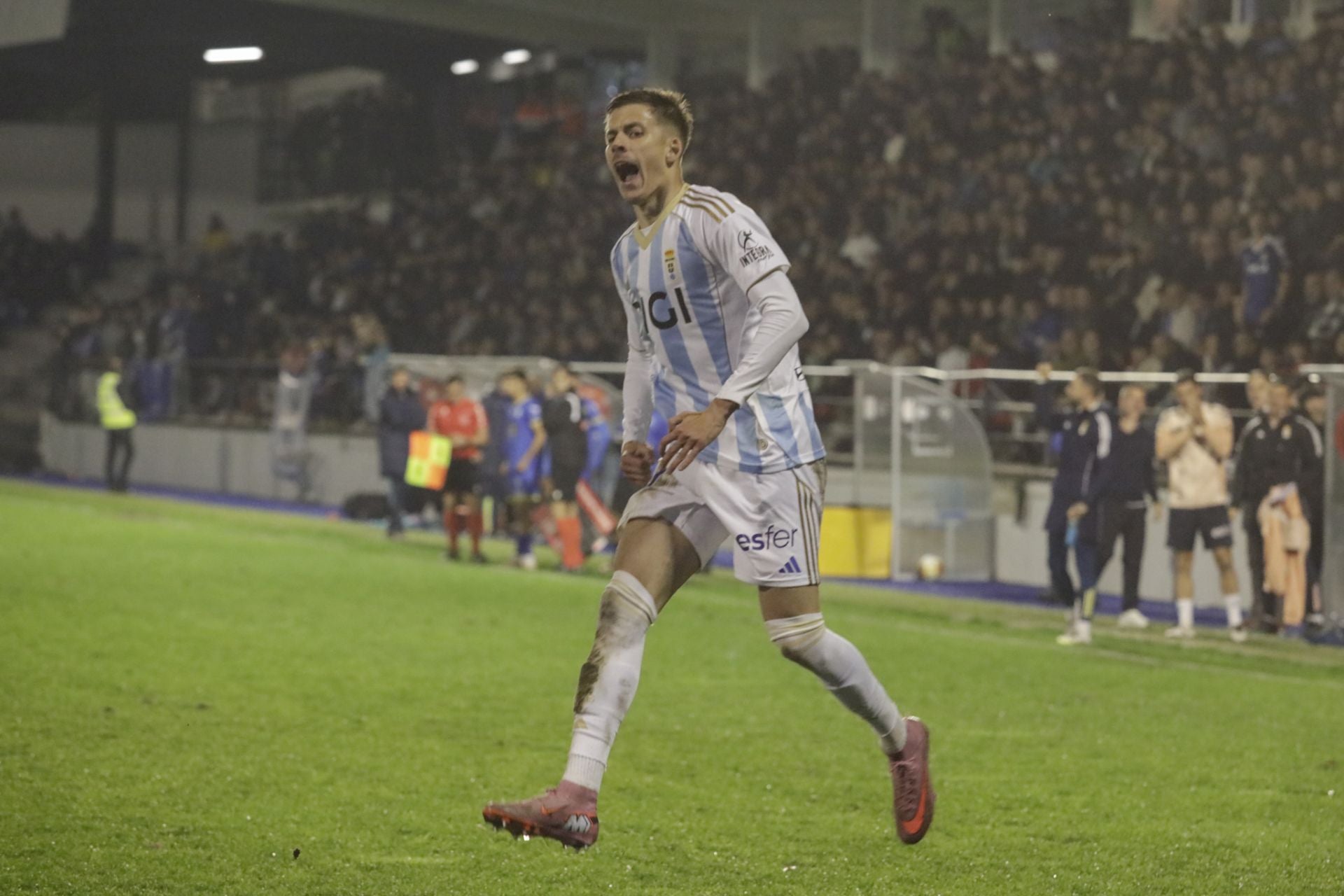 Las mejores imágenes del duelo copero Ourense - Real Oviedo
