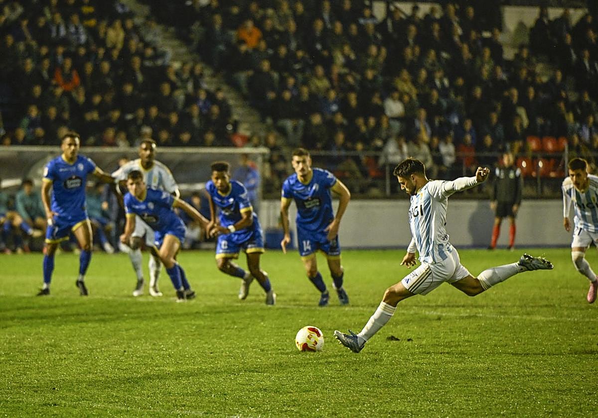 Las mejores imágenes del duelo copero Ourense - Real Oviedo