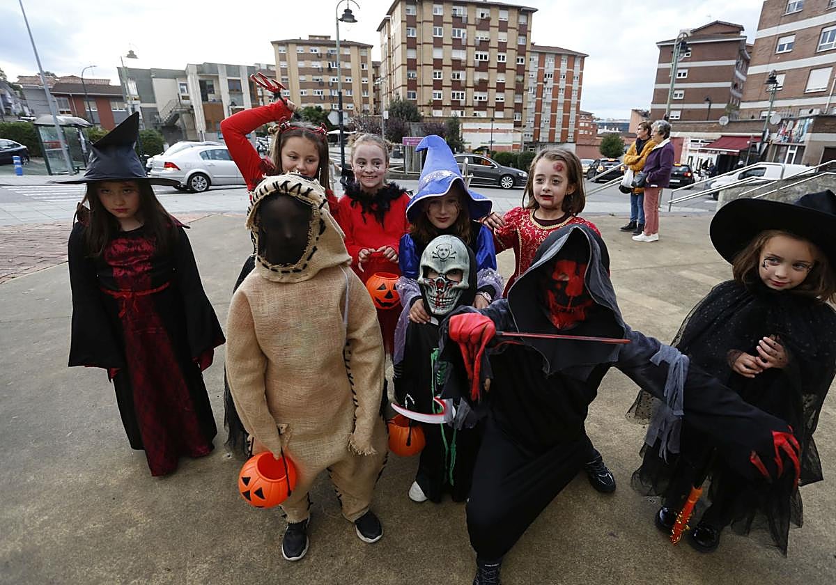 La comarca de Avilés se vuelca con Halloween