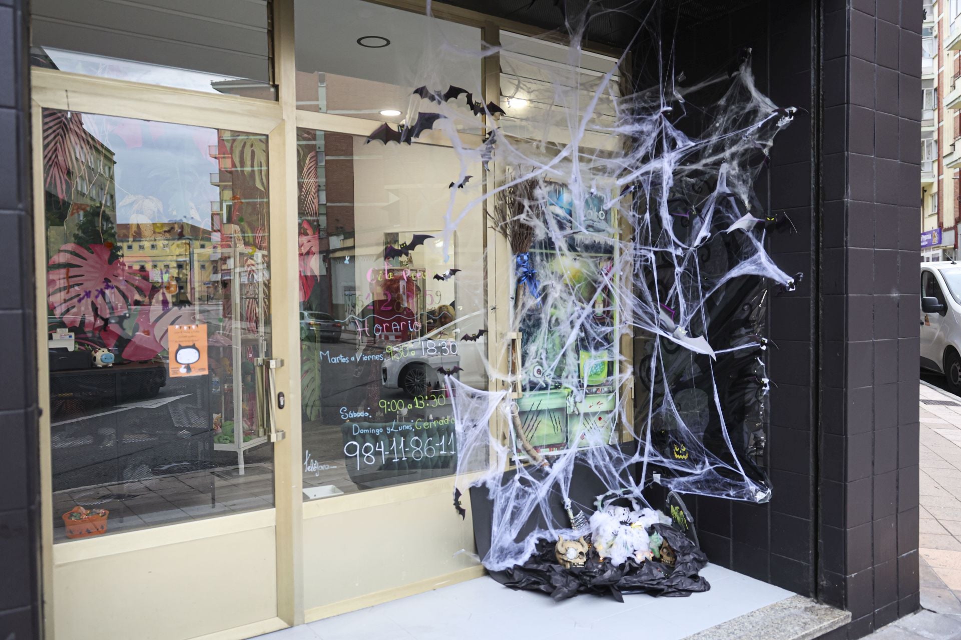 Oviedo se engalana en la noche más terrorífica