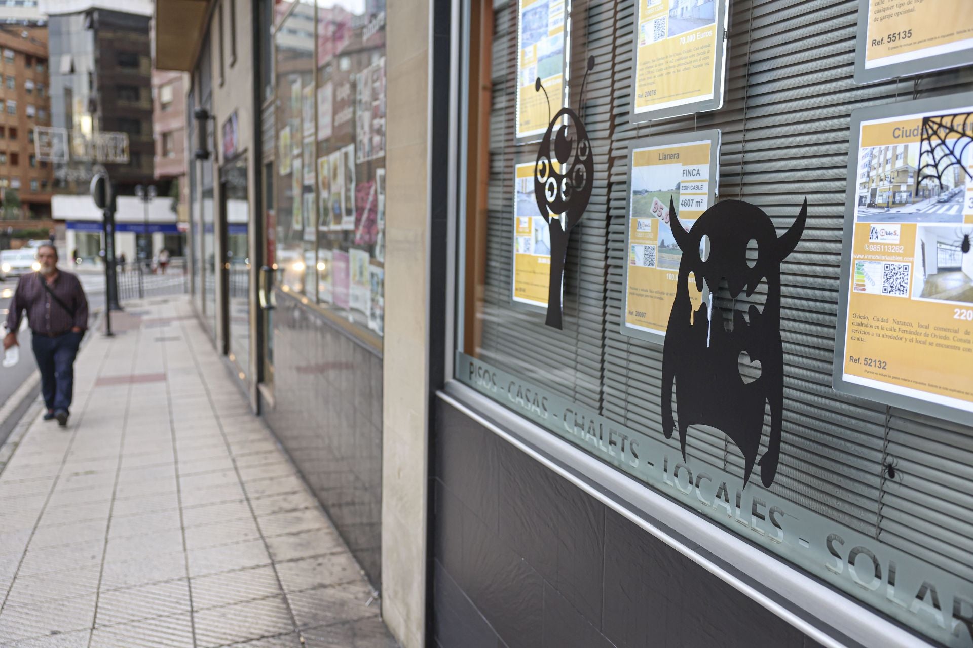 Oviedo se engalana en la noche más terrorífica