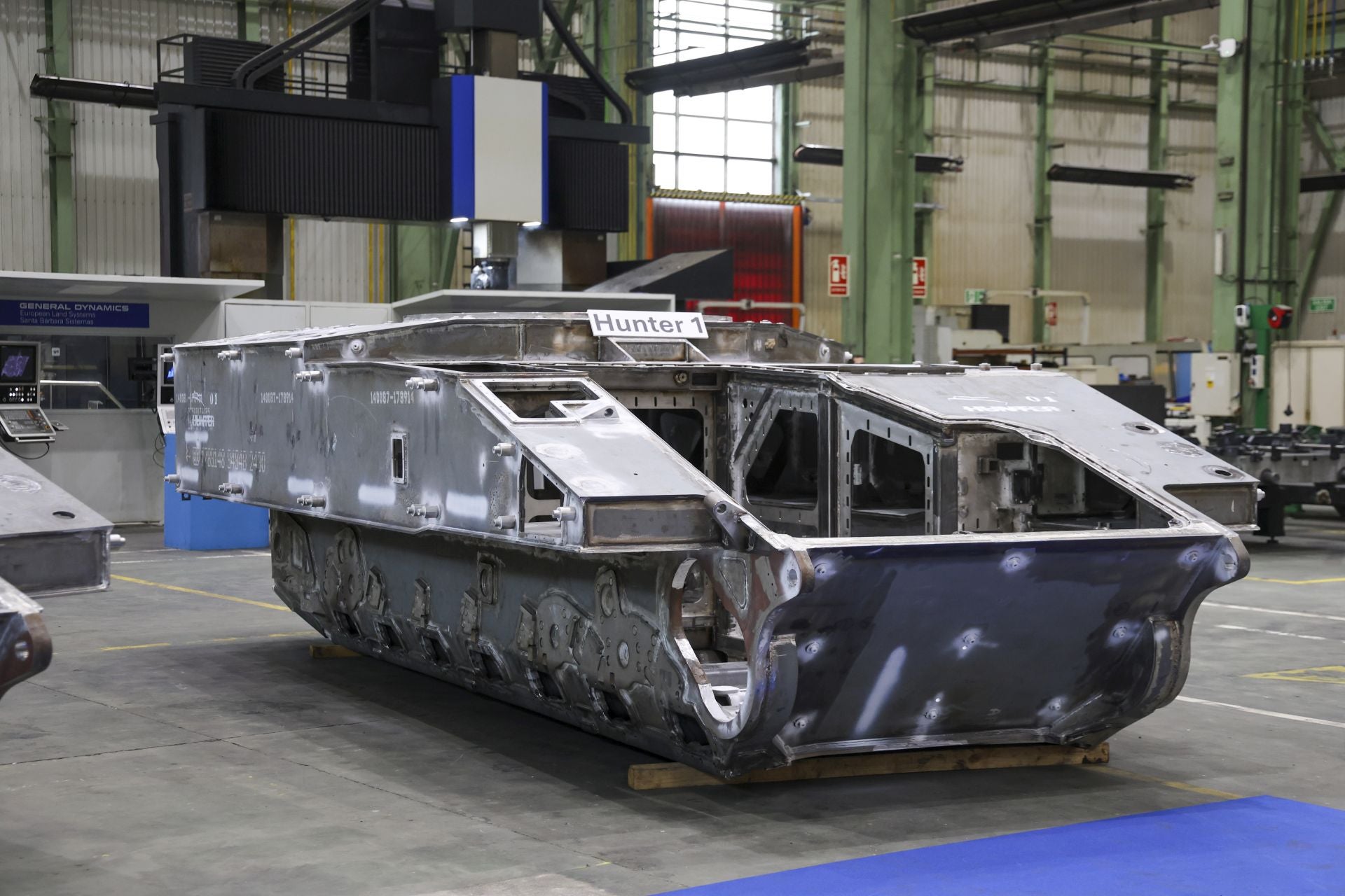 Fotos: Así se construyen los blindados en la fábrica de armas de Trubia