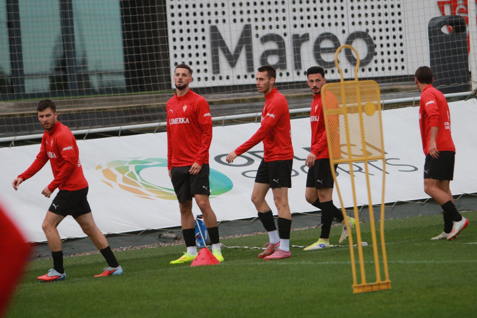 Así ha sido el último entrenamiento del Sporting antes del partido contra Las Palmas
