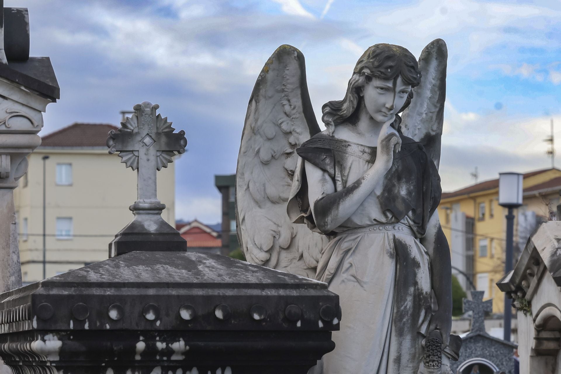 Cementerio de La Carriona (Avilés) 