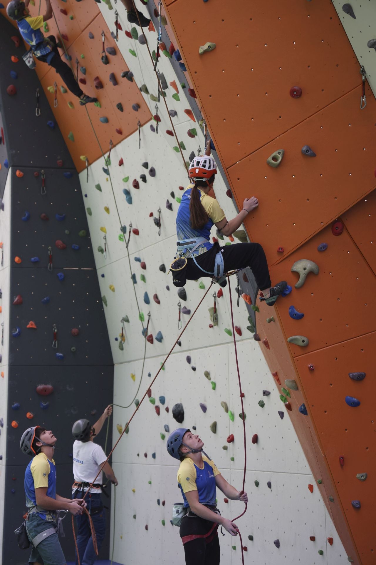 Villaviciosa estrena rocódromo