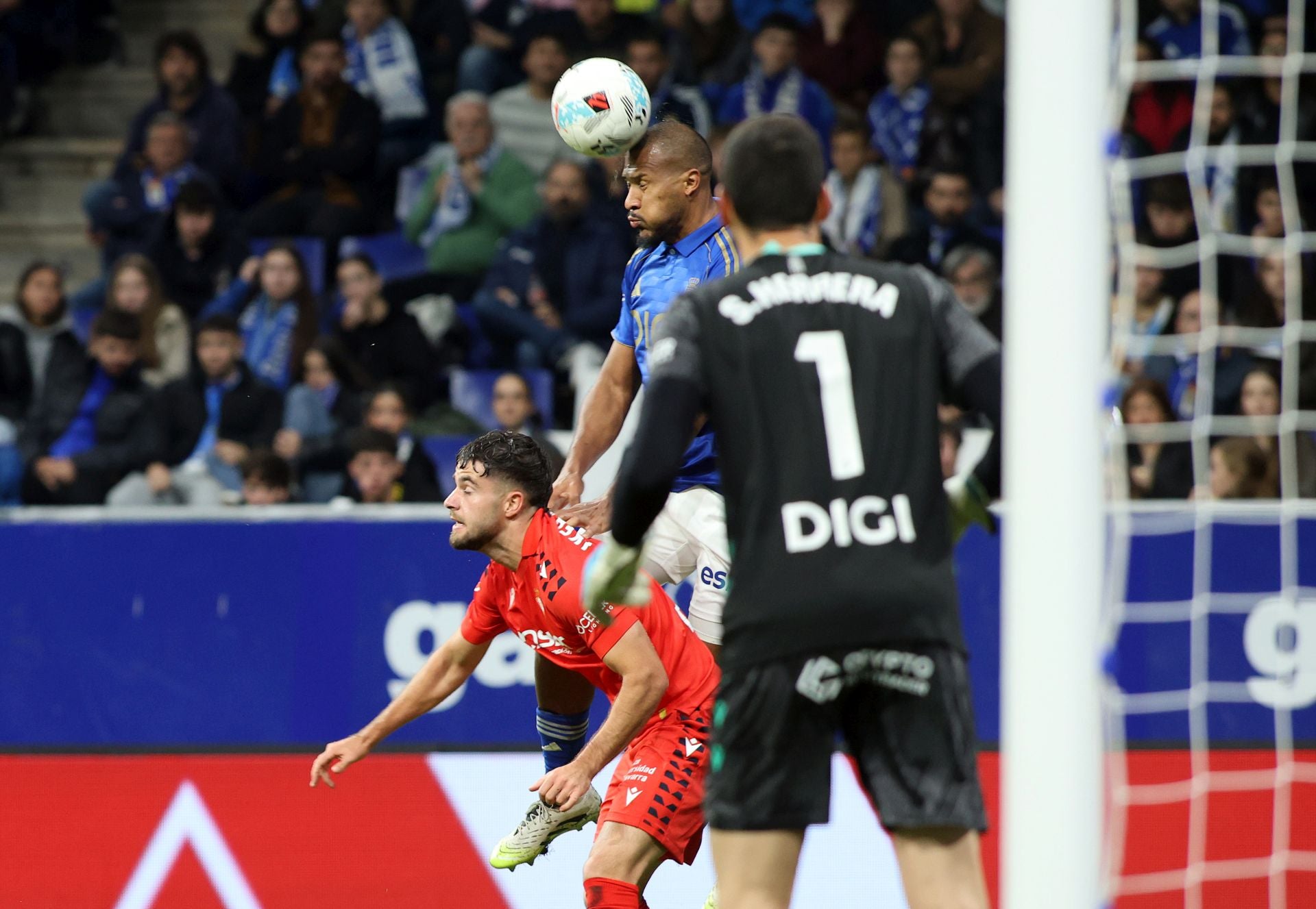 Las mejores jugadas del Real Oviedo - Osasuna en imágenes