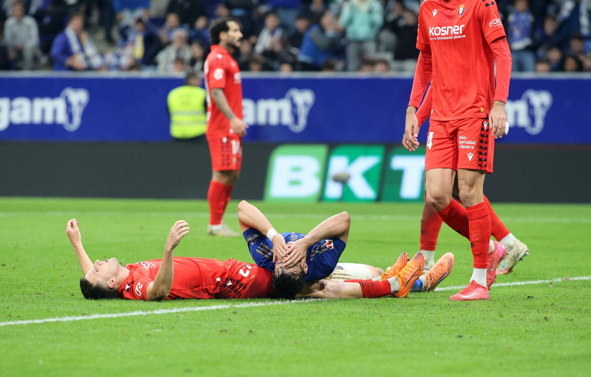 Las mejores jugadas del Real Oviedo - Osasuna en imágenes