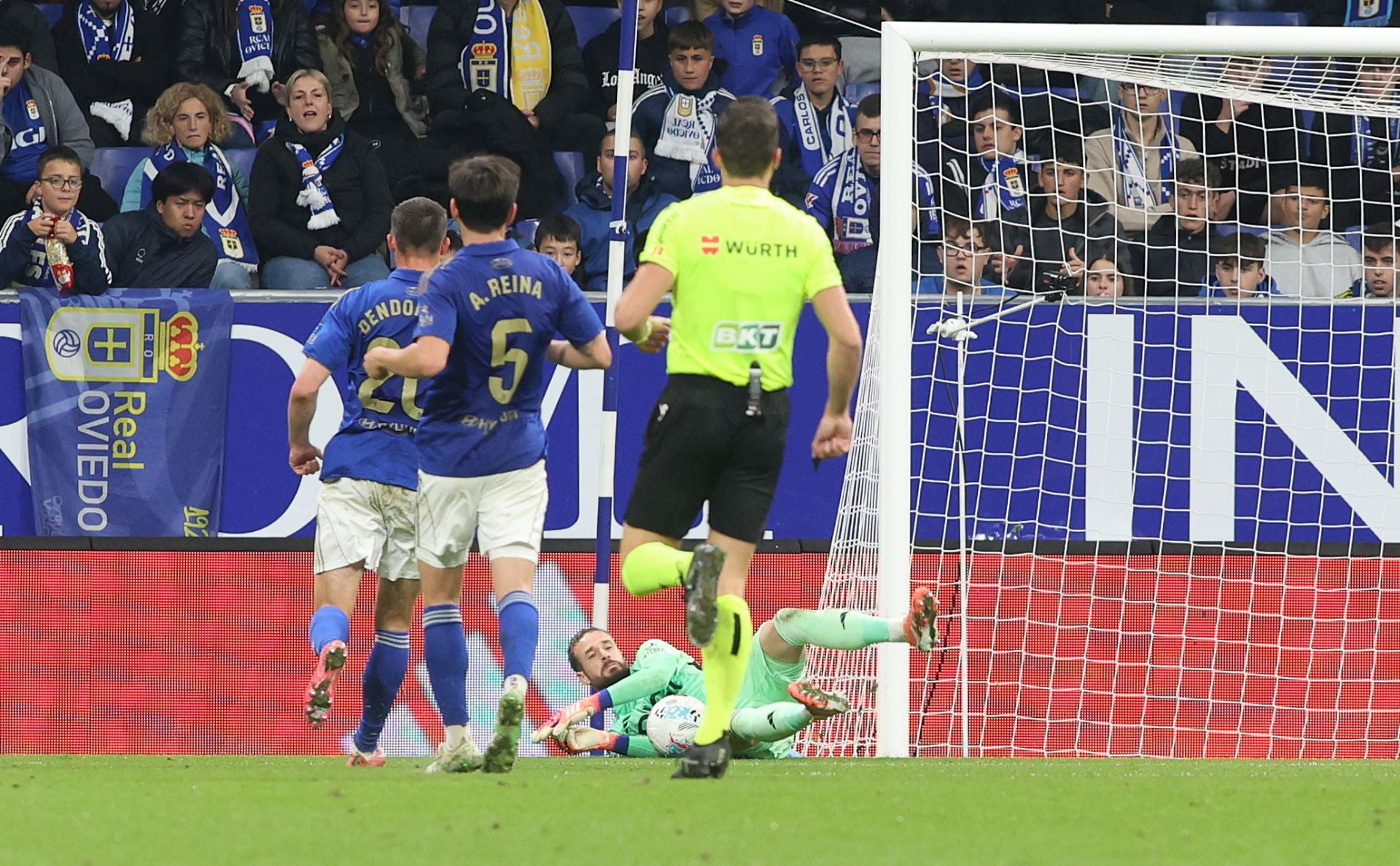 Las mejores jugadas del Real Oviedo - Osasuna en imágenes