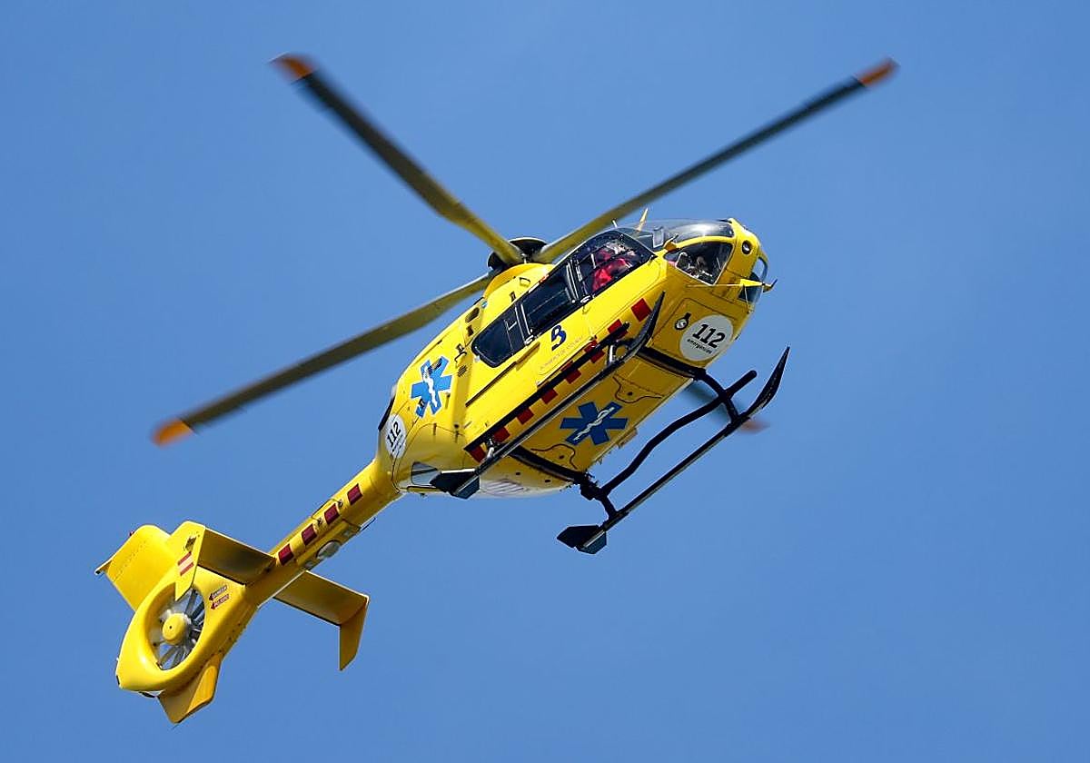 El helicóptero medicalizado del 112 Asturias.