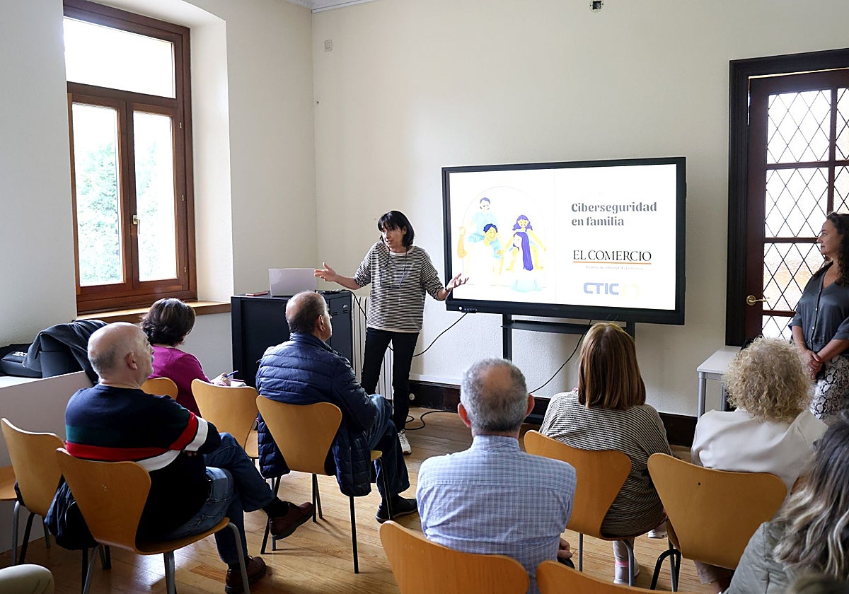 Un instante del taller organizado por EL COMERCIO en Villa Magdalena.