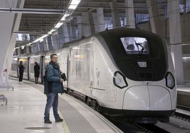 Un AVE S-106 como el que conecta Asturias y Madrid.