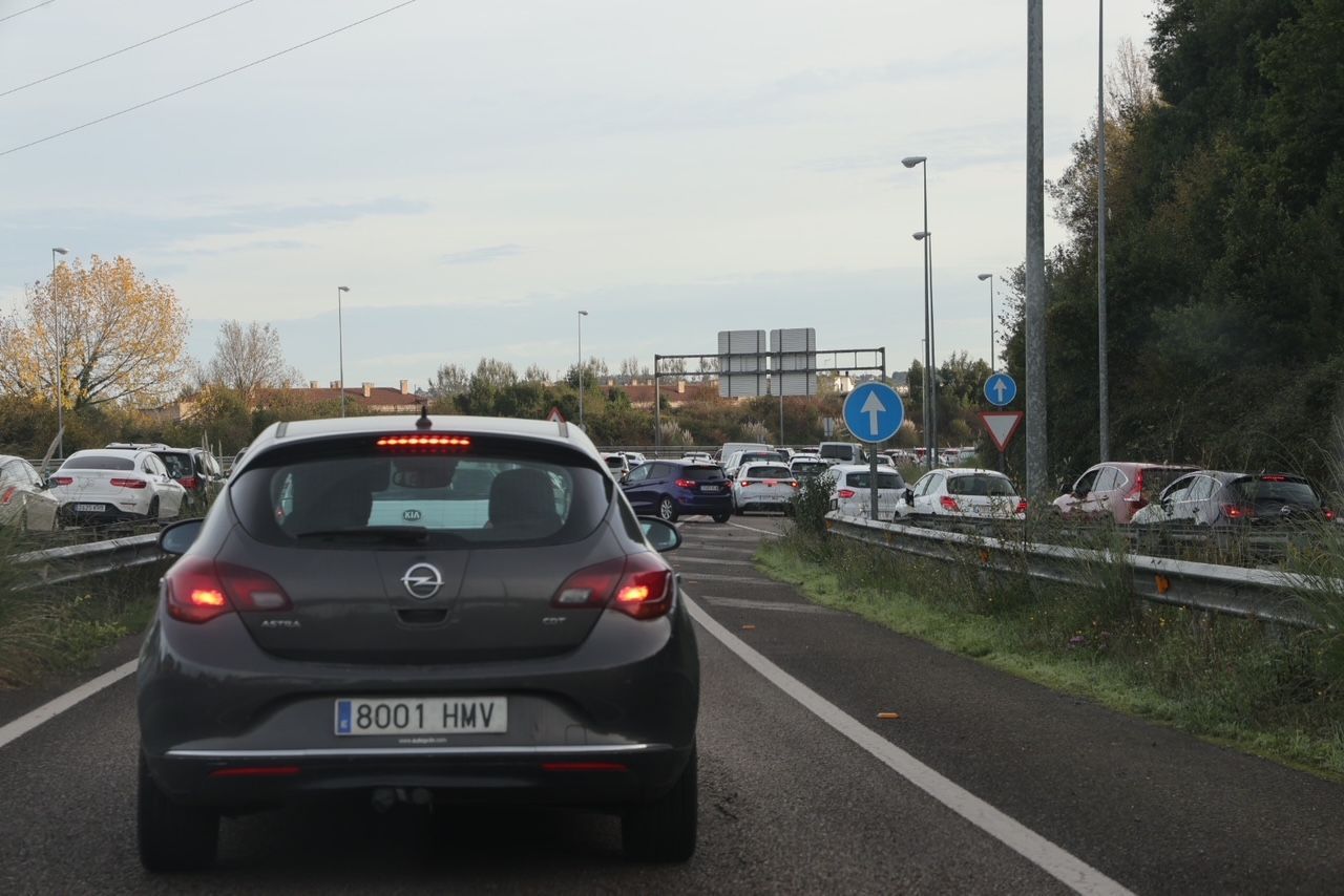 Miles de opositores, a por una plaza en la sanidad asturiana