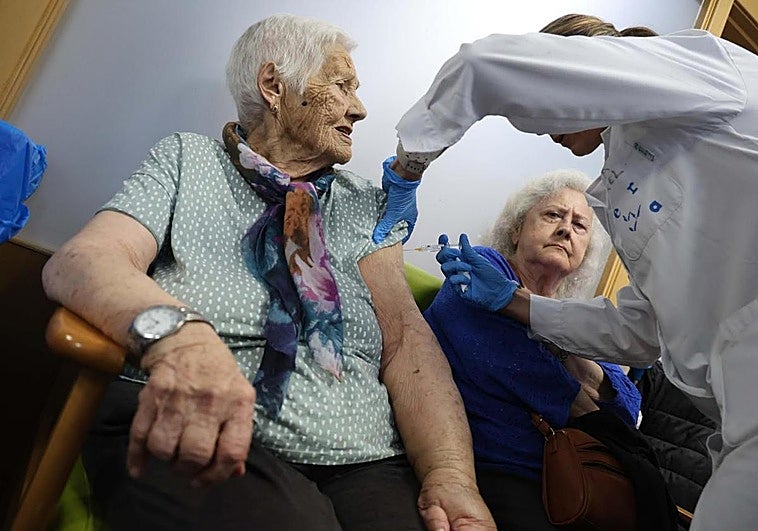 La gripe se dispara en Asturias, aunque lo peor vendrá antes de Navidad