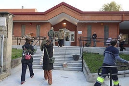 Las familias han sido convocadas este miércoles a una reunión en la nueva escuela.