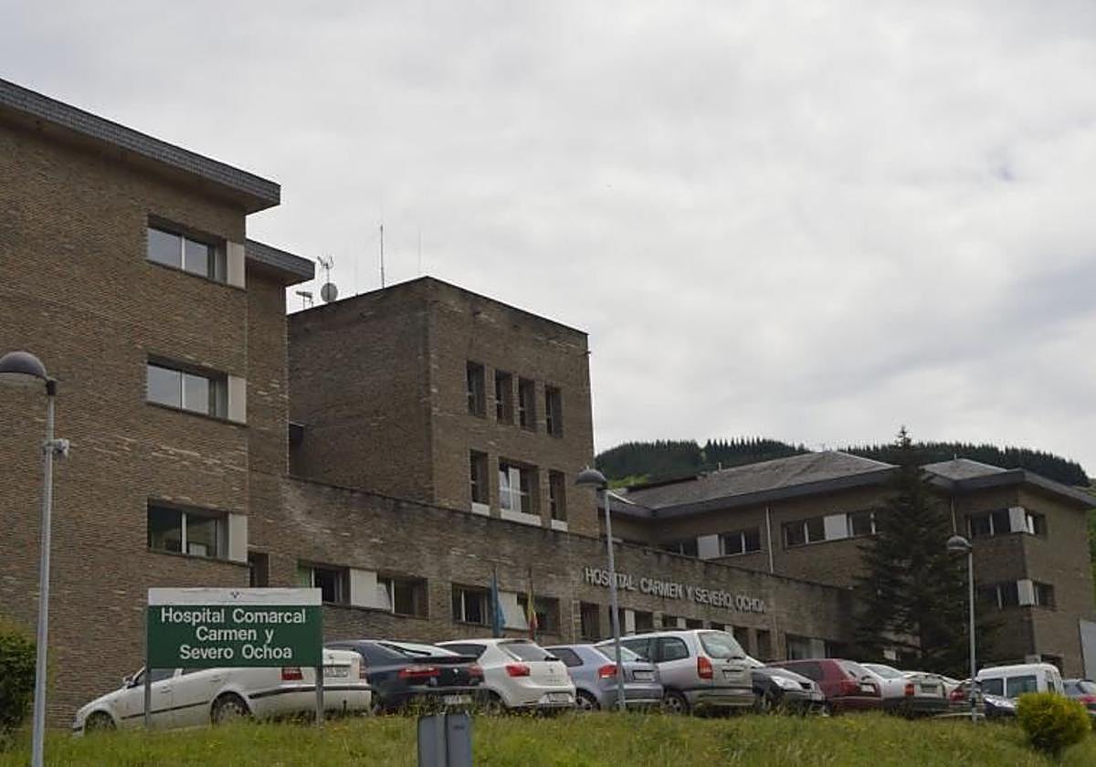 Hospital de Cangas del Narcea, donde fue trasladada la herida.
