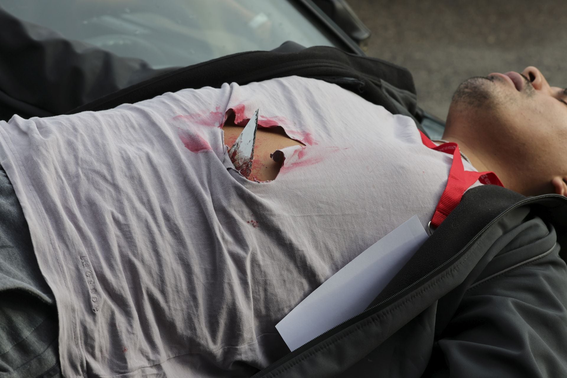 Espectacular simulacro de accidente con víctimas en Langreo