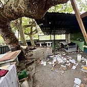 La zona exterior del bar Casa Quilo, donde fue hallado el cadáver del joven.