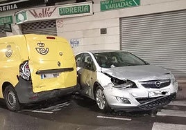 Dos de los vehículos destrozados tras la persecución policial