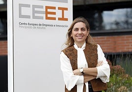 Cristina Fanjul, en la sede del CEEI en el Parque Tecnológico de Asturias, en Llanera.