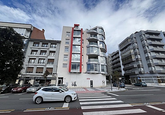 Uno de los bloques en Florencio Rodríguez, de La Pola, donde robaron un domingo al mediodía.