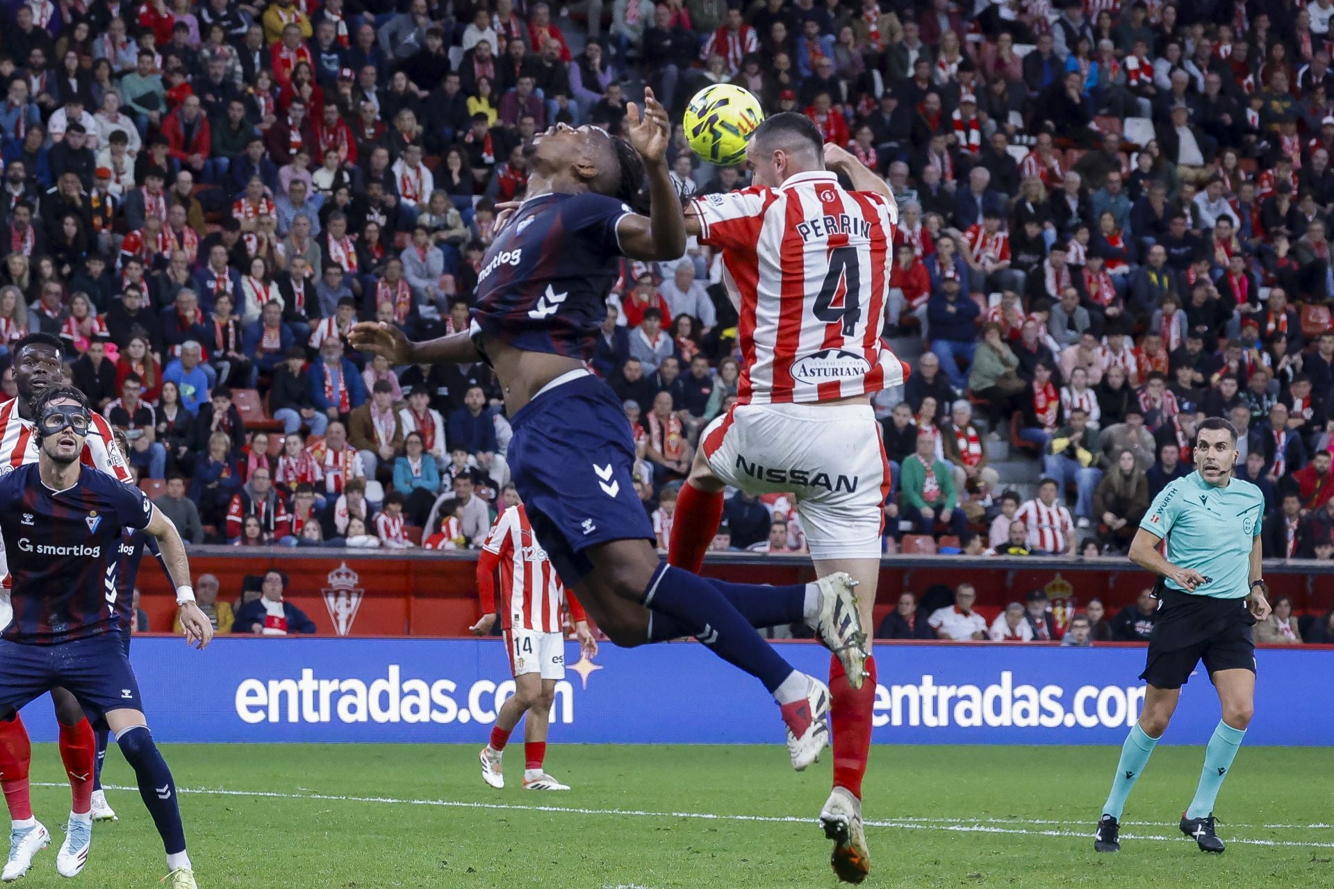 Las mejores jugadas del Sporting de Gijón 1-1 Eibar, en imágenes