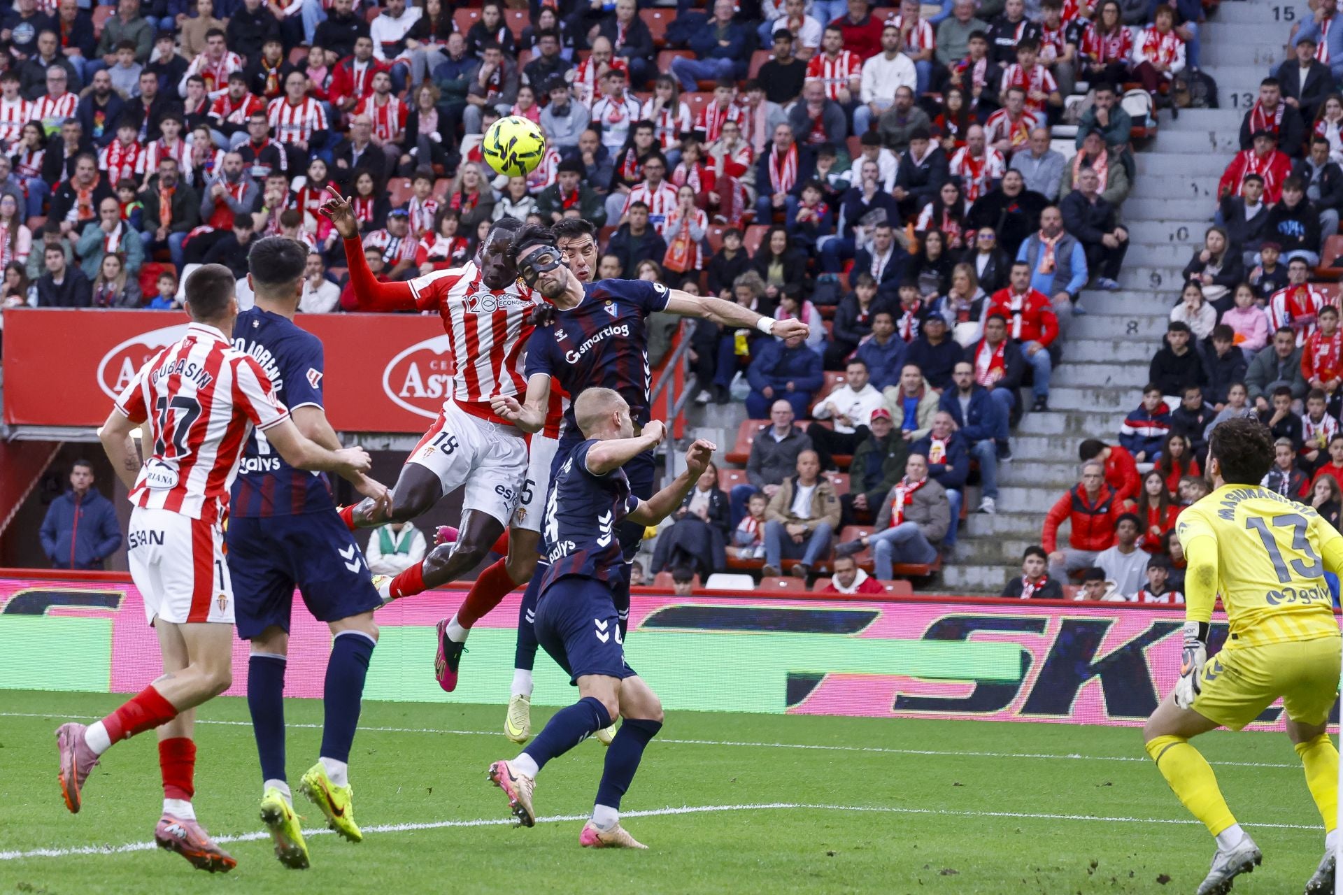 Las mejores jugadas del Sporting de Gijón 1-1 Eibar, en imágenes