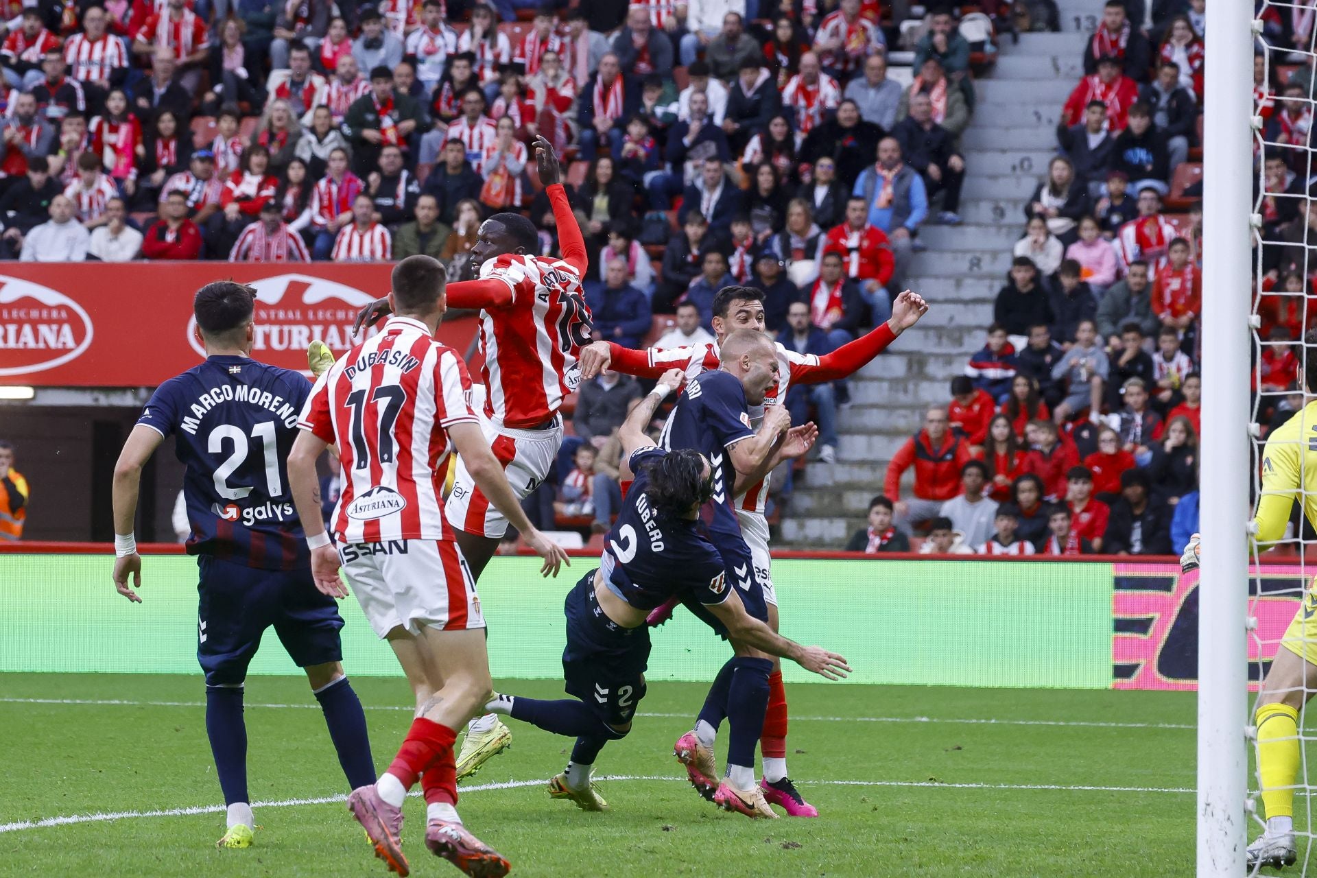 Las mejores jugadas del Sporting de Gijón 1-1 Eibar, en imágenes