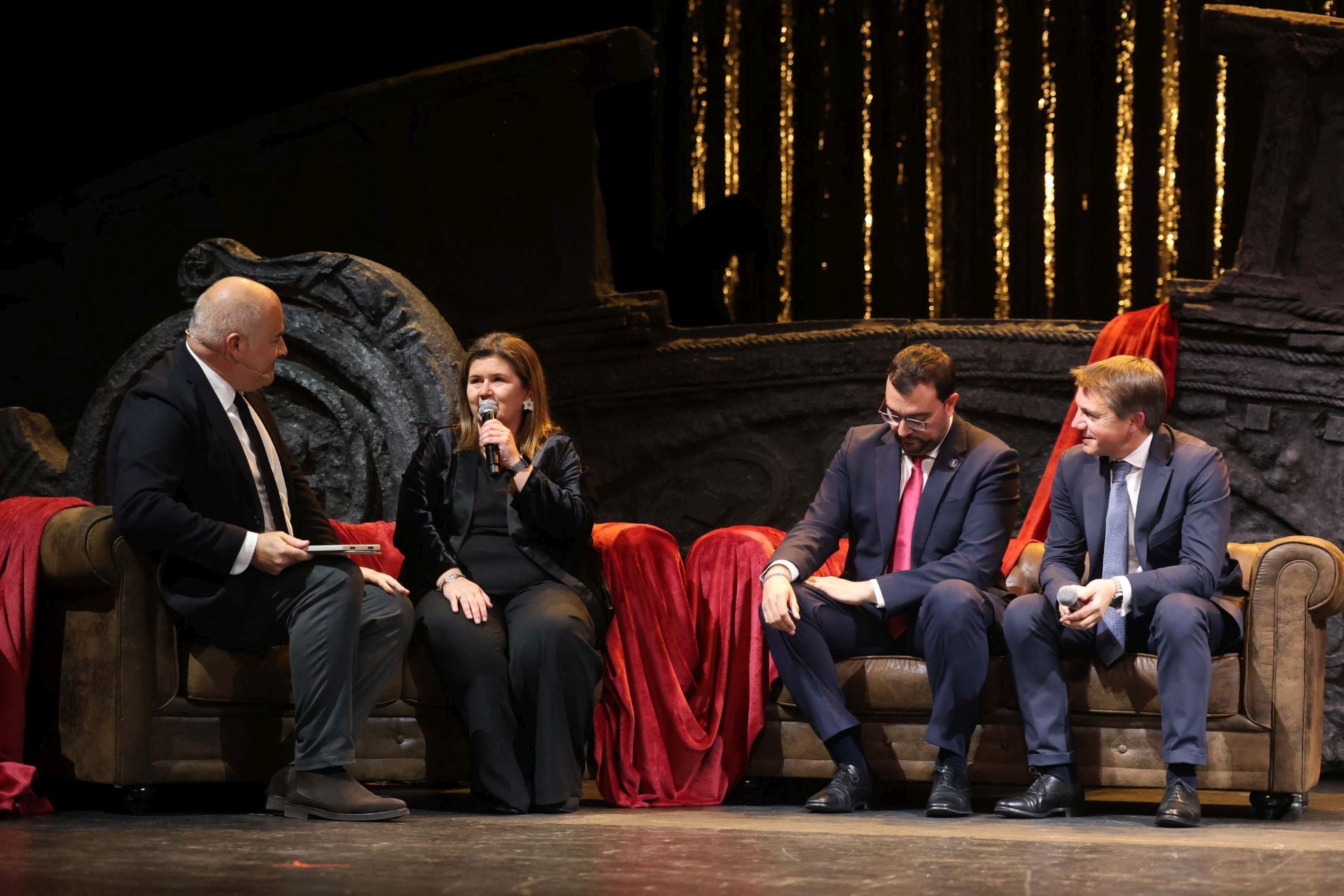 La fiesta de Otea y despedida de Almeida en imágenes