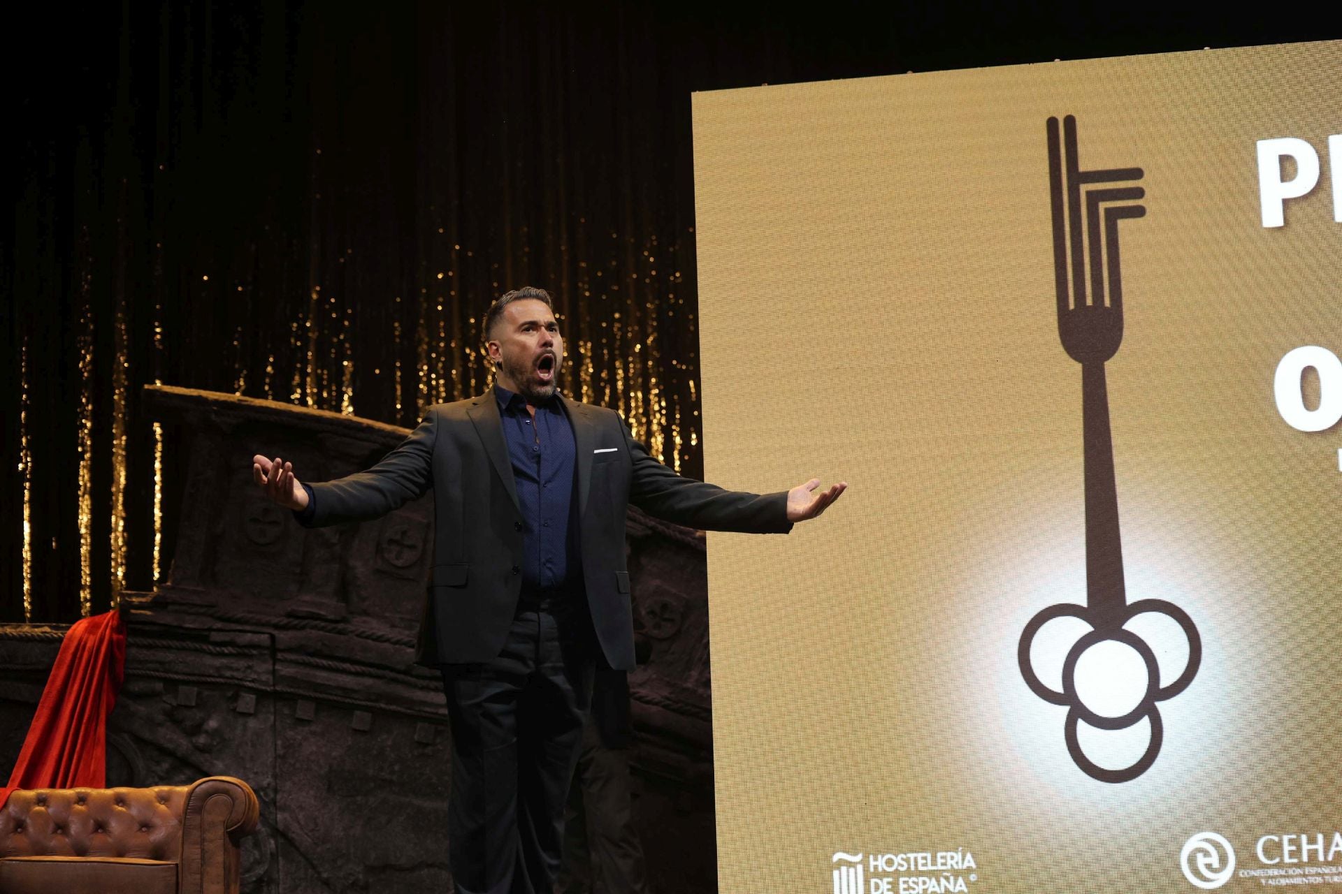 La fiesta de Otea y despedida de Almeida en imágenes