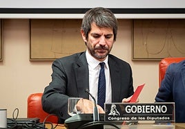 Ernest Urtasun, ayer, en la comparecencia.