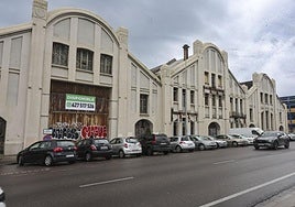 Las naves de Balsera llevan décadas sin uso, lo que ha derivado en un importante estado de abandono exterior, pero sobre todo del interior.